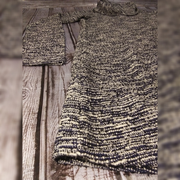 🆕Marble Knit Tunic Sweater by BCBGeneration - Picture 6 of 8